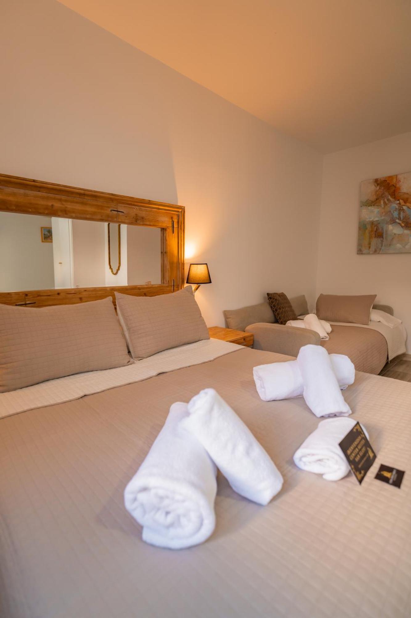 Center Suites San Eloy Sewilla Zewnętrze zdjęcie